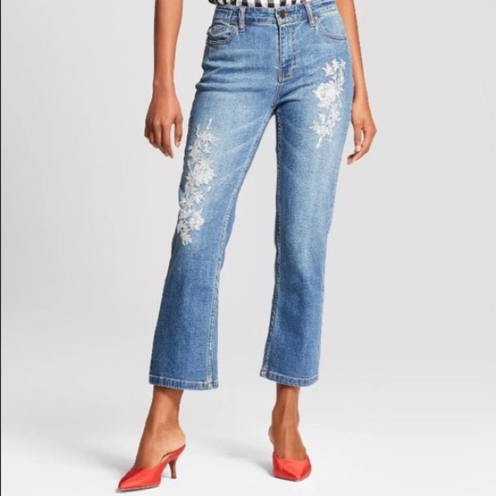 Who What Wear Floral Stitched Cropped Mini Flare Jeans Size 8